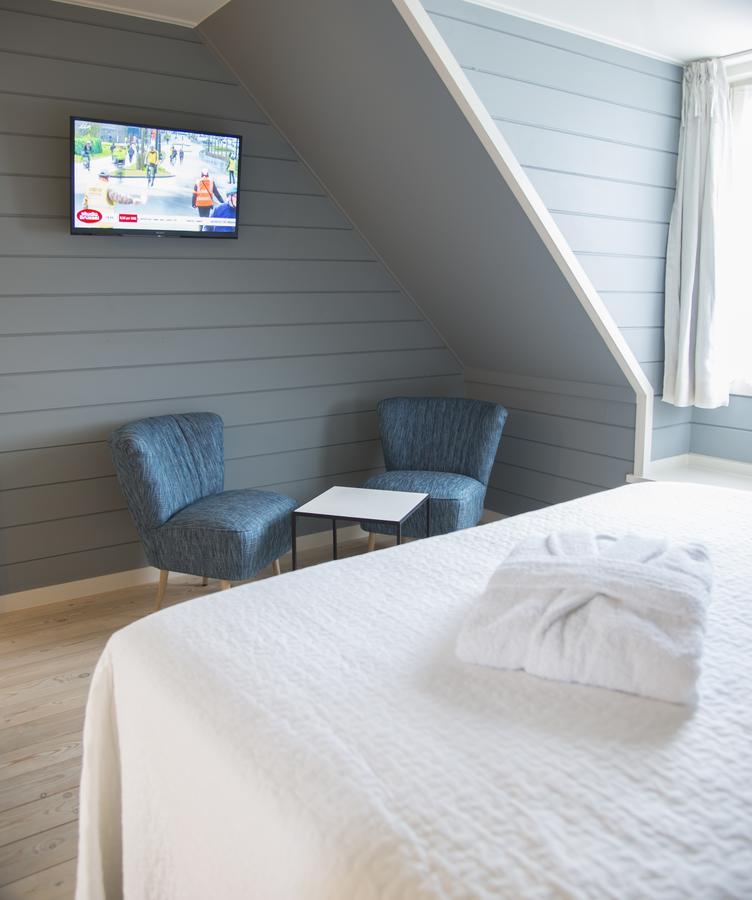 Morris Coffee & Crafts Bed & Breakfast Ruddervoorde Exterior photo